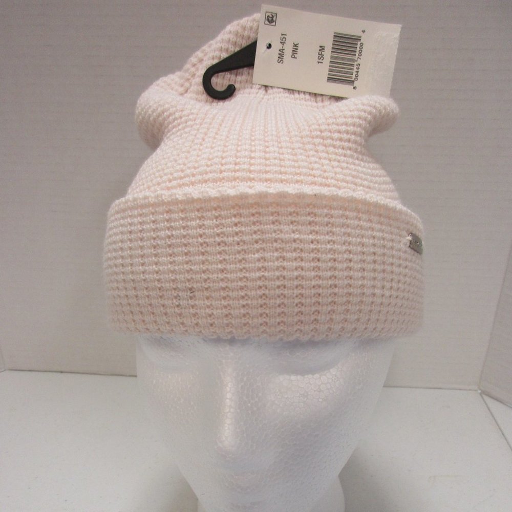 Steve Madden Soft Pink 100% Acrylic Knit Winter Hat NWT $26